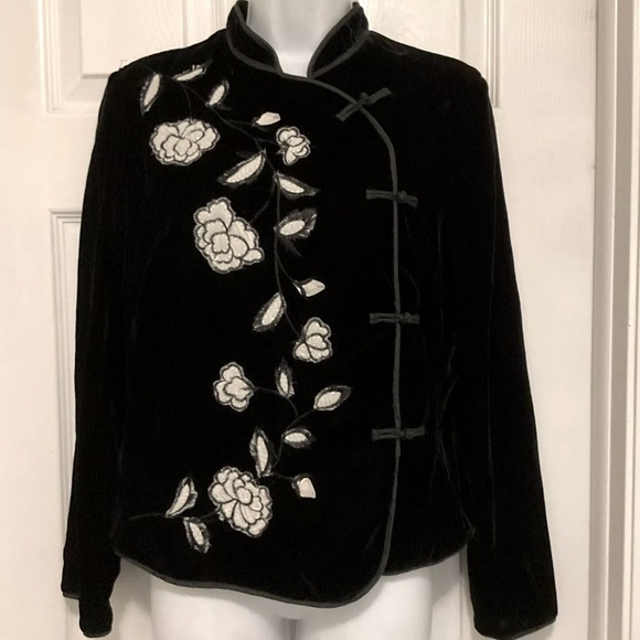 Carole Little Jackets & Blazers - CAROLE LITTLE Velvet & Silk Black Jacket Size S